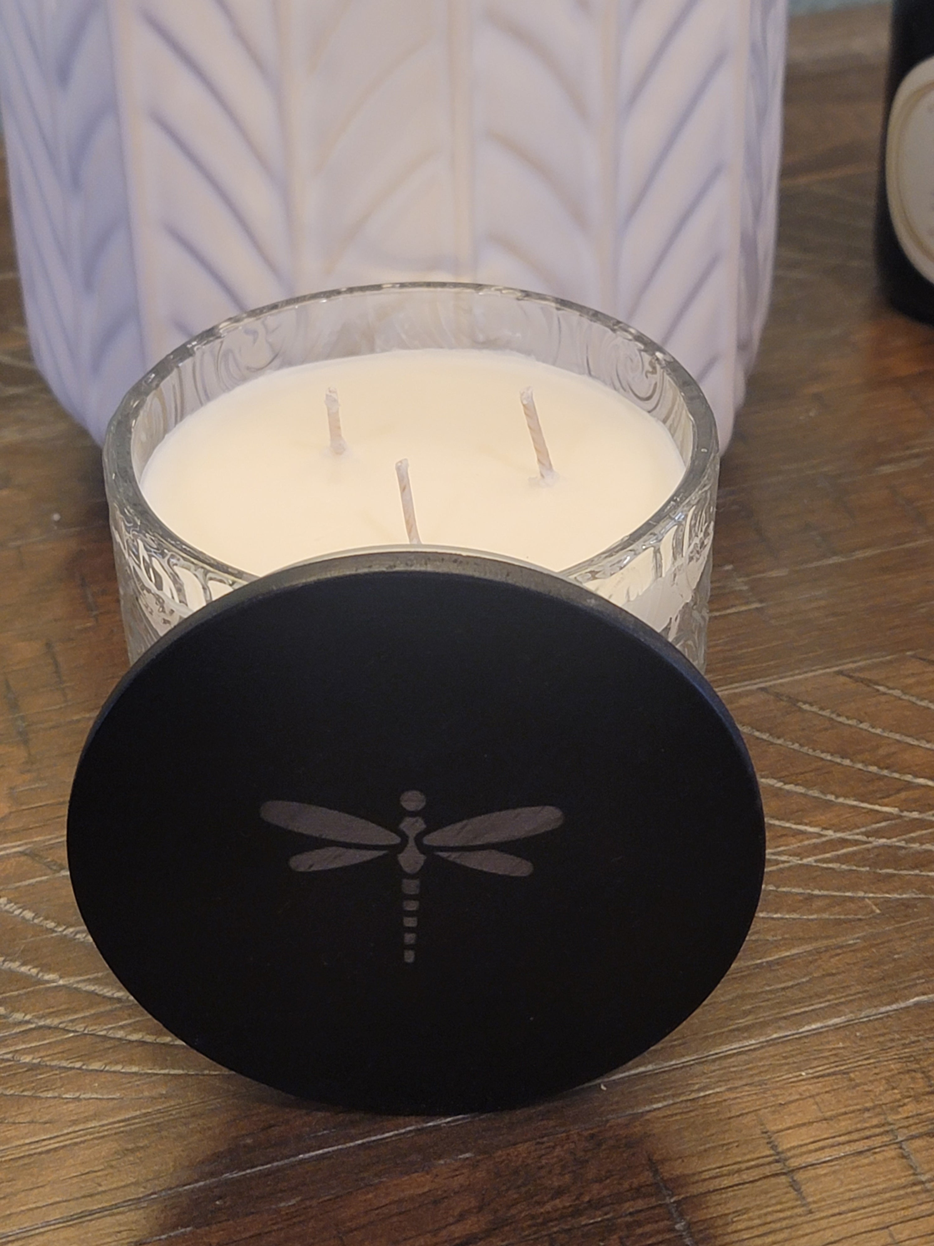 Dragonfly Luxury 3-Wick Scented Soy Candle - Clear Embossed Glass (14 oz)